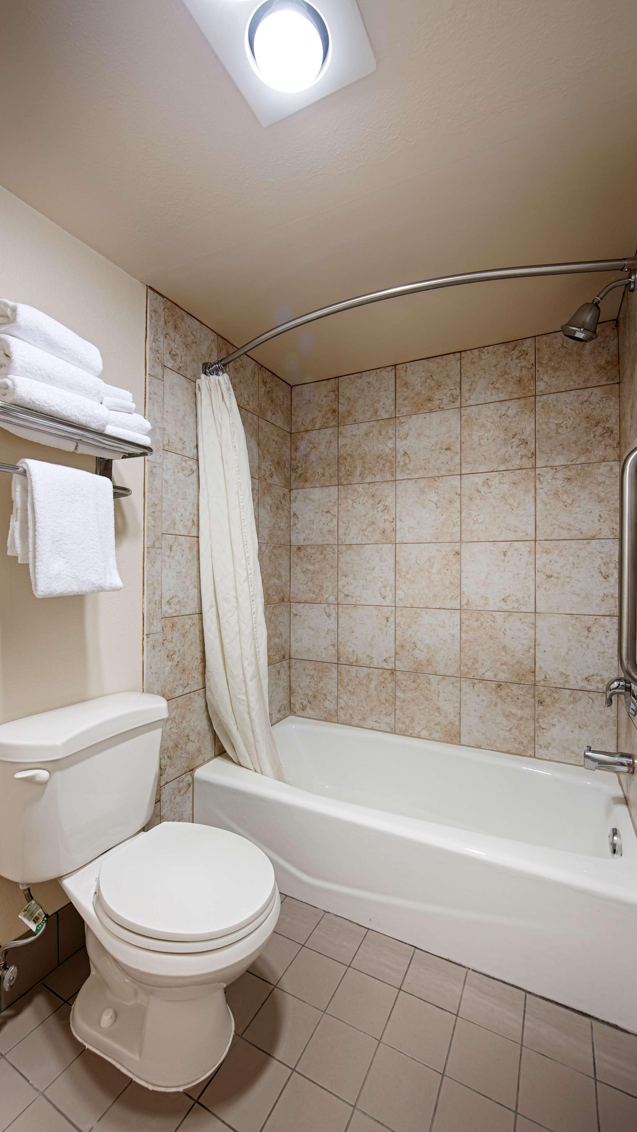 Surestay Hotel By Best Western טהאצ'פי מראה חיצוני תמונה